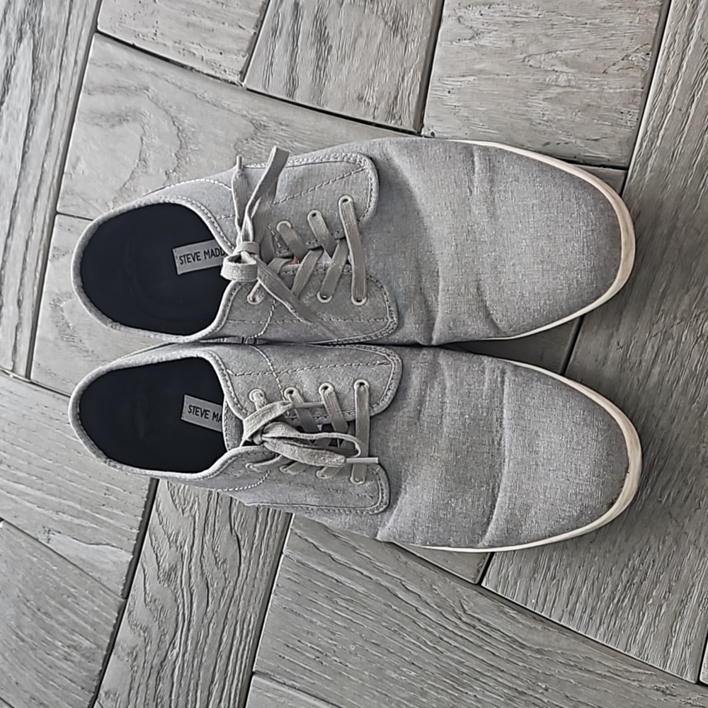 Size 17 Steve Madden shoes